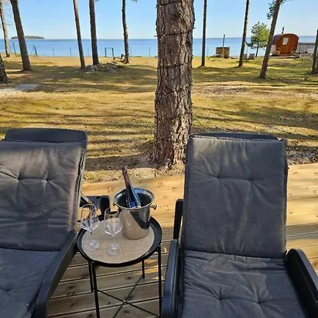 بيت للعطل Rannamaja Kuemblustuenni & Saunaga