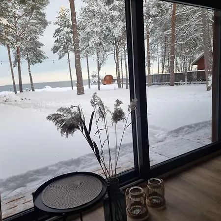 Puhkemaja Rannamaja Kuemblustuenni & Saunaga