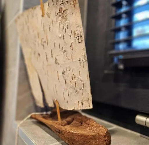 Rannamaja Kuemblustuenni & Saunaga *