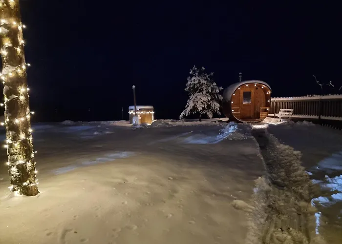 Rannamaja Kuemblustuenni & Saunaga Ferienhaus *